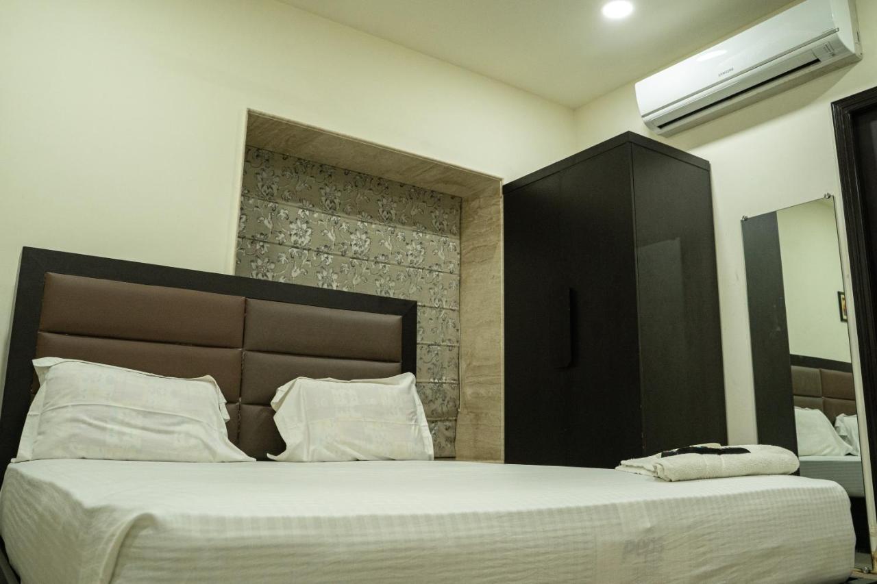 Nk7 Guest House Kalküta Dış mekan fotoğraf