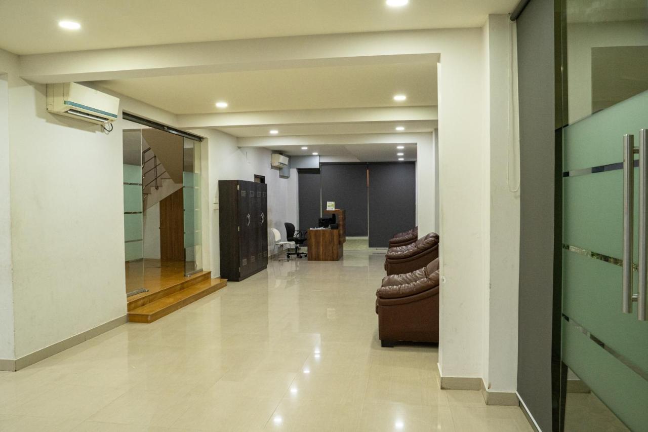 Nk7 Guest House Kalküta Dış mekan fotoğraf
