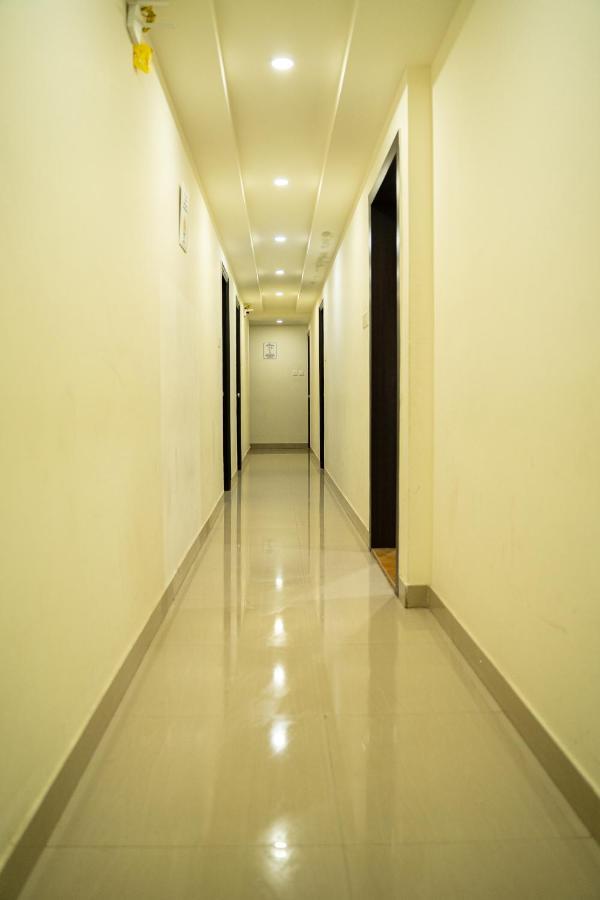 Nk7 Guest House Kalküta Dış mekan fotoğraf