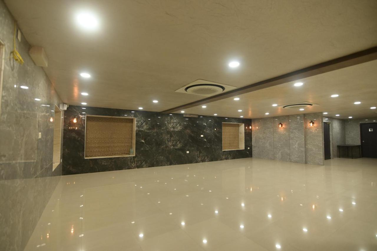 Nk7 Guest House Kalküta Dış mekan fotoğraf